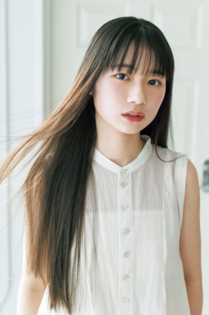 「週刊ヤングジャンプ」14号より前川莉珠