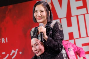 広瀬香美、『エブリシング・エブリウェア・オール・アット・ワンス』公開直前ライブ付きイベントに登場