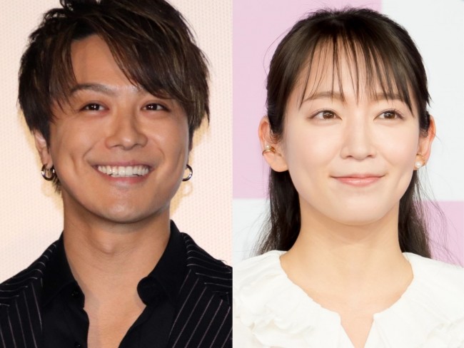 (左から)TAKAHIRO、吉岡里帆