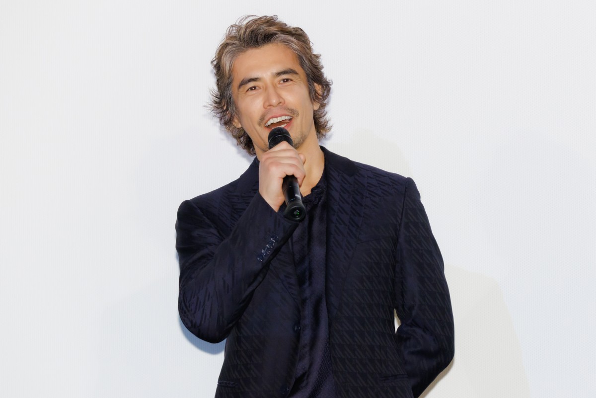 木村拓哉「こいつ甘えるんで」　伊藤英明が声出し解禁の舞台で見せる姿にツッコミ