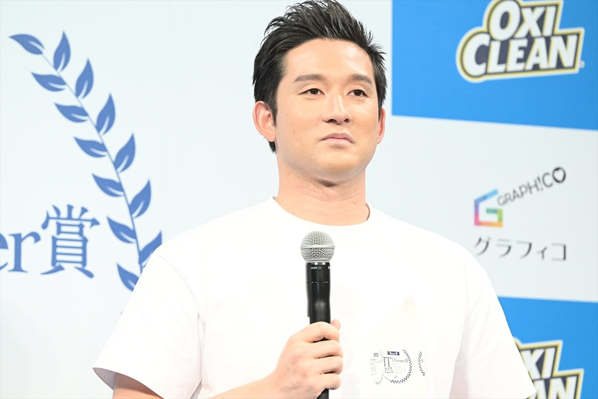 SHELLY、第3子出産後初のイベント登場　杉⾕拳⼠と共にWBC・侍ジャパンにエール