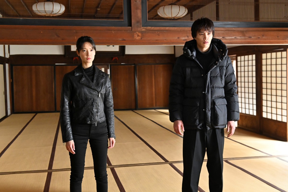 『忍者に結婚は難しい』最終回　“悟郎”鈴木伸之、“蛍”菜々緒をかばって意識を失う