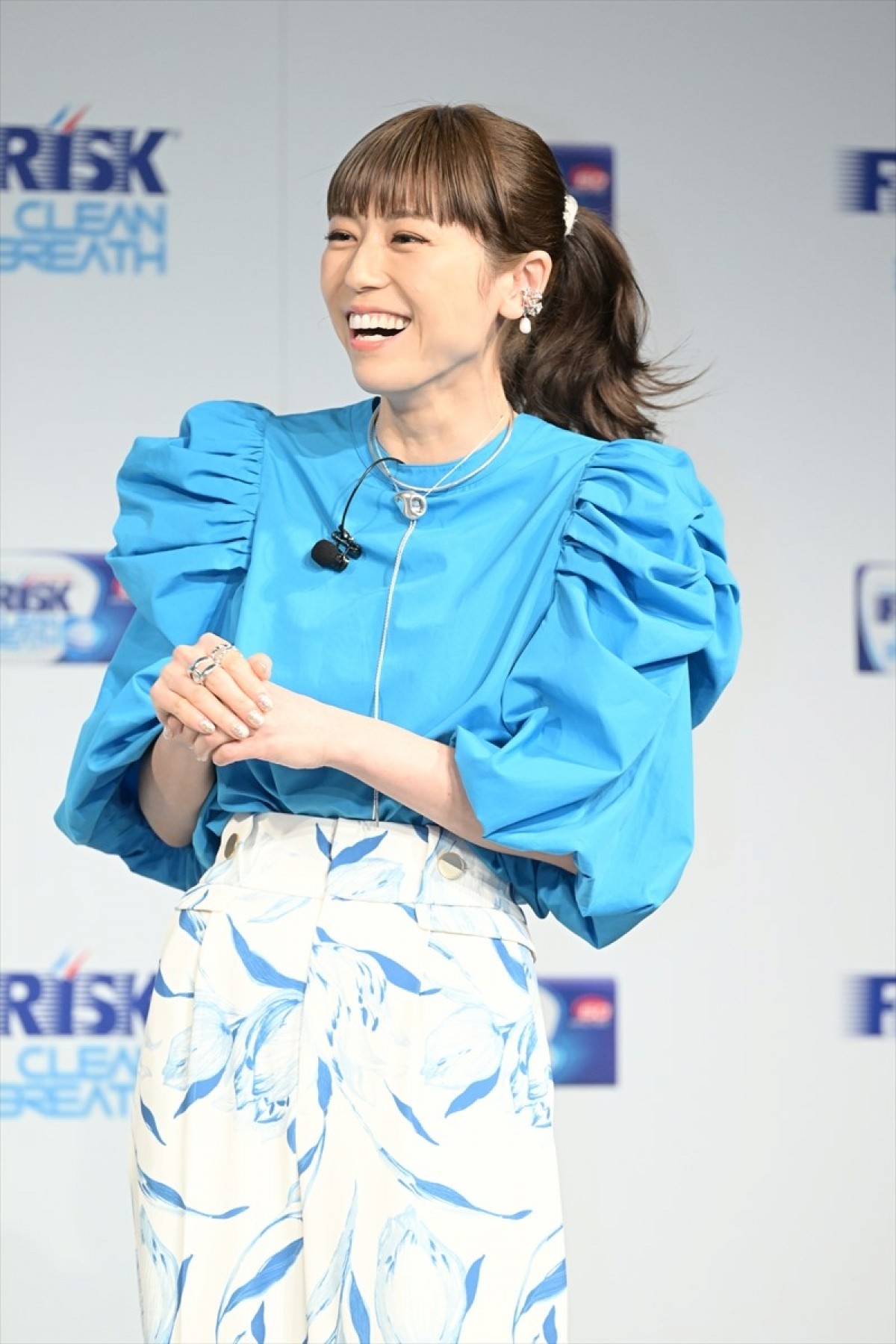 新木優子、爽やか先輩風のワークスタイルで登場　若槻千夏とフレッシャーの悩みに回答