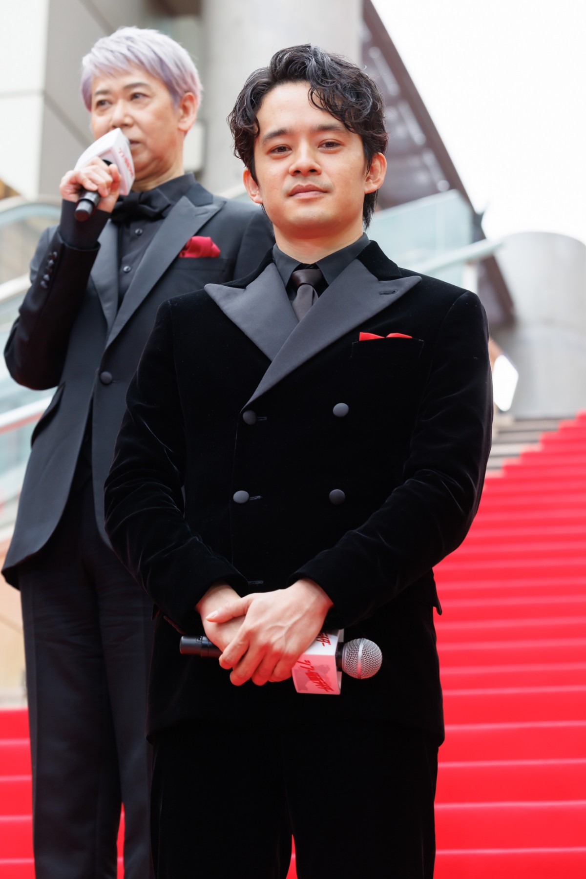 池松壮亮、『シン・仮面ライダー』「1週間前に無事に完成」報告　サプライズも予告