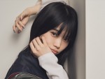 【写真】ぬった直後のアイナ・ジ・エンド、生々しい傷跡