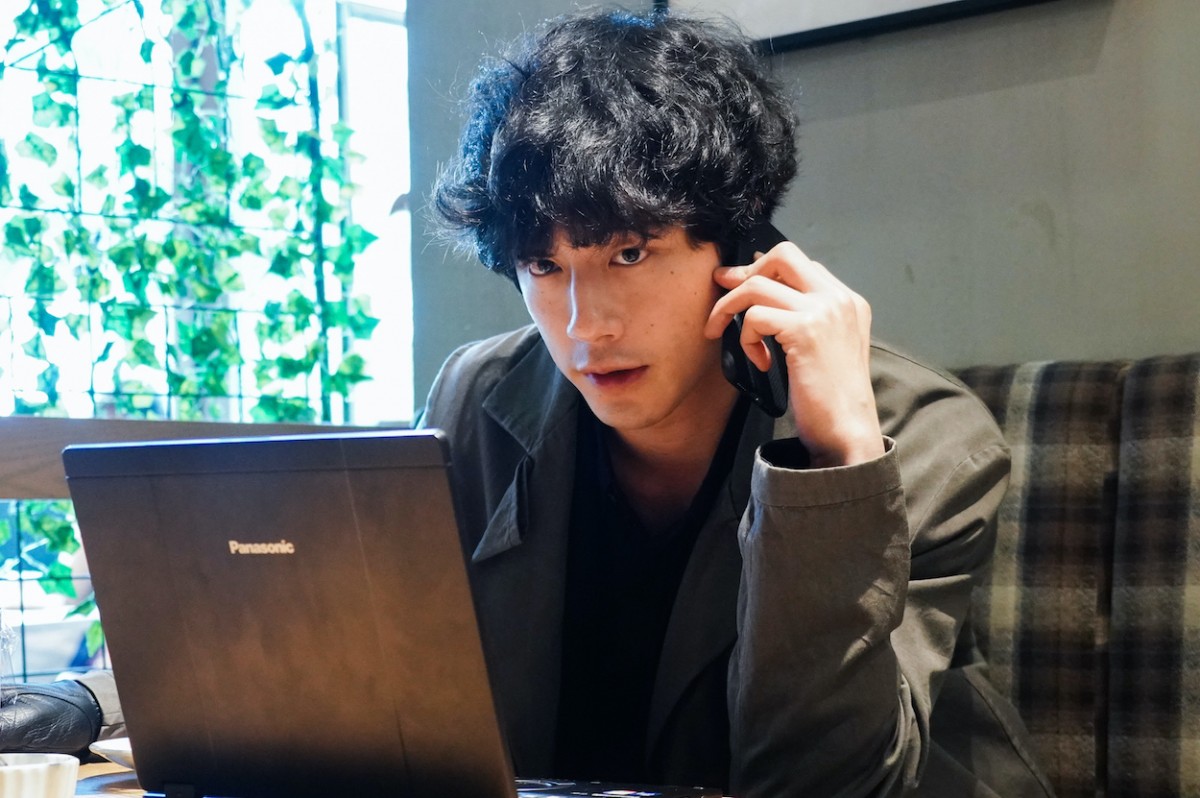 『Dr.チョコレート』第2話　“Teacher”坂口健太郎、早くもタトゥー男にたどり着く