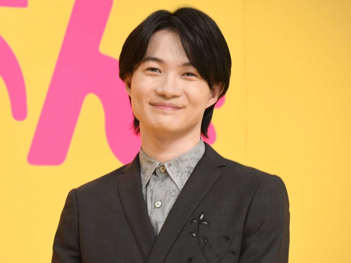 神木隆之介×浜辺美波 春らんまんの明治の世を天真らんまんに駆け抜けた天才植物学者の物語