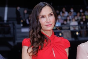 ファムケ・ヤンセン、『聖闘士星矢 The Beginning』ジャパンプレミアに登場