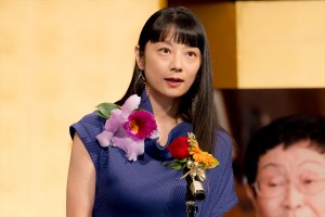小池栄子、第31回橋田賞授賞式に登場