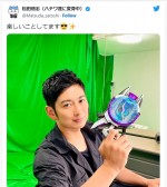 【写真】「DXレーザーレイズライザー」を構えたカッコよすぎる松田悟志