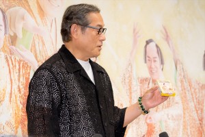 松平健、「ビバ～マツケンサンバIIワールドカフェ～オレ！」囲み取材に登場