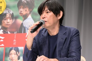 坂元裕二、映画『怪物』凱旋記者会見に登場