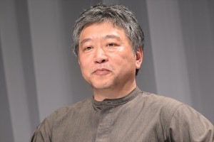 是枝裕和、映画『怪物』凱旋記者会見に登場