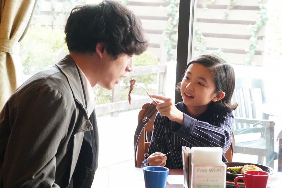『Dr.チョコレート』“奥泉”西野七瀬が“Teacher”坂口健太郎をバックハグ　ネット騒然「身長差にキュン」