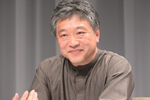 是枝裕和、映画『怪物』凱旋記者会見に登場