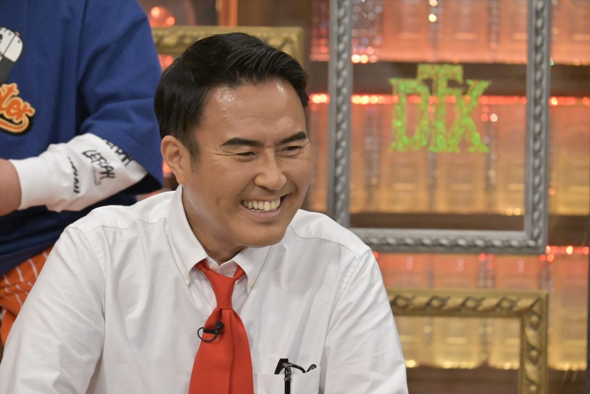 浜田雅功還暦記念で市川右團次、出川哲朗らダウンタウンの同級生が大集合！　共感爆発の思い出から超意外な経歴など語り尽くす