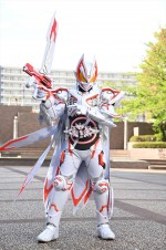 『仮面ライダーギーツ』38話「慕情F：九尾の白狐！」場面写真