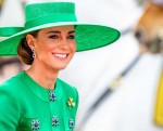 【写真】キャサリン皇太子妃、トゥルーピング・ザ・カラーでグリーンのエレガントな装い