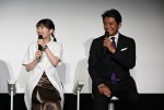 ドラマ『シッコウ!!～犬と私と執行官～』完成披露試写会に登壇した（左から）伊藤沙莉、織田裕二