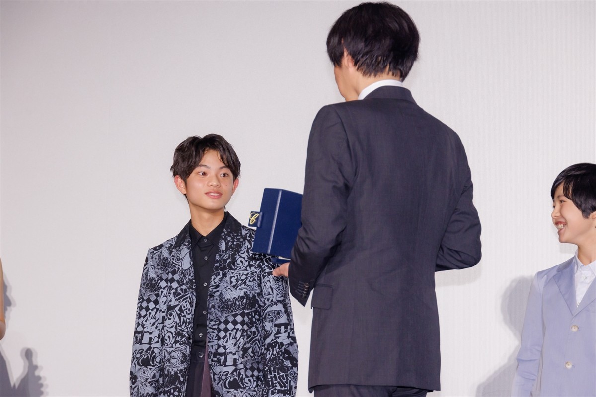 永山瑛太、両手で声援に応えたカンヌを振り返り「捕らわれた宇宙人みたいに...」