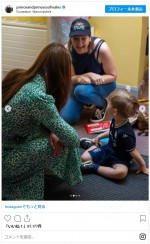 キャサリン妃、グリーンのレオパード柄ワンピで「Riversley Park Children’s Centre」を訪問　※「プリンス＆プリンセス・オブ・ウェールズ」インスタグラム