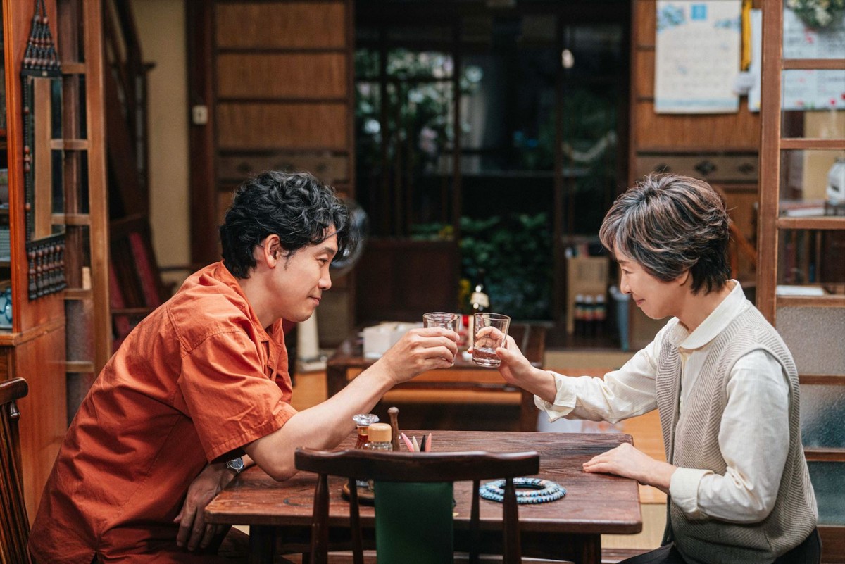 大泉洋、“母”吉永小百合の恋の予感に大困惑！　『こんにちは、母さん』本編映像＆場面写真公開