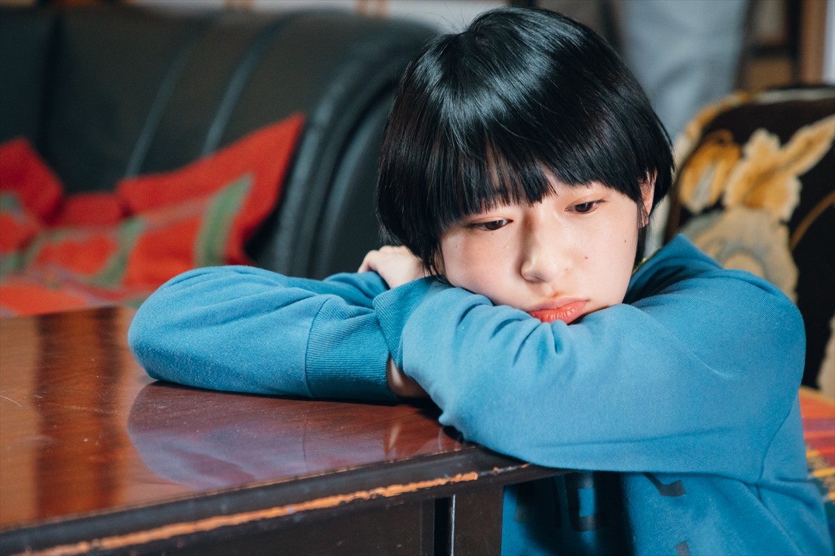 佐々木心音主演・ブラックコメディ映画『クオリア』完成！　2023年秋公開、個性豊かなキャスト陣も発表