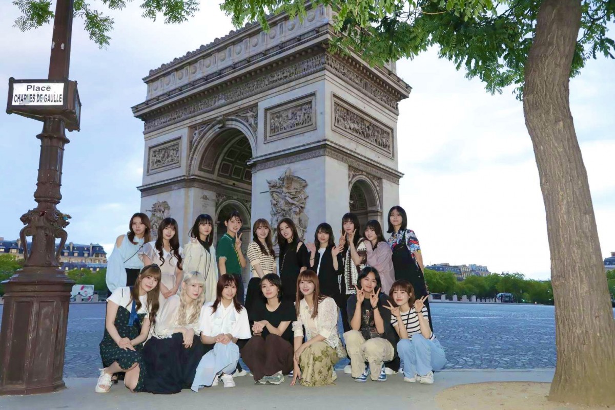 櫻坂46、フランス・パリで初海外イベント　1万5000人魅了　観客押し寄せ30分遅れスタート