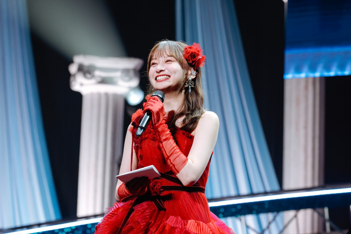 日向坂46・影山優佳、卒業セレモニーで涙　7年間の活動での葛藤も