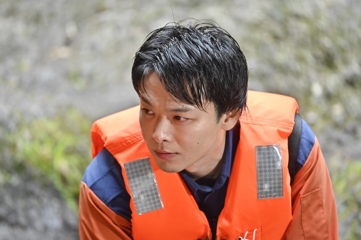 『ハヤブサ消防団』第1話ラストの急展開に騒然「初回で退場…」「考察のしがいがある」