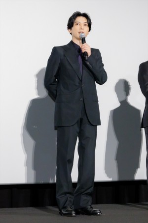 吉沢亮、映画『キングダム 運命の炎』公開初日舞台挨拶に登場