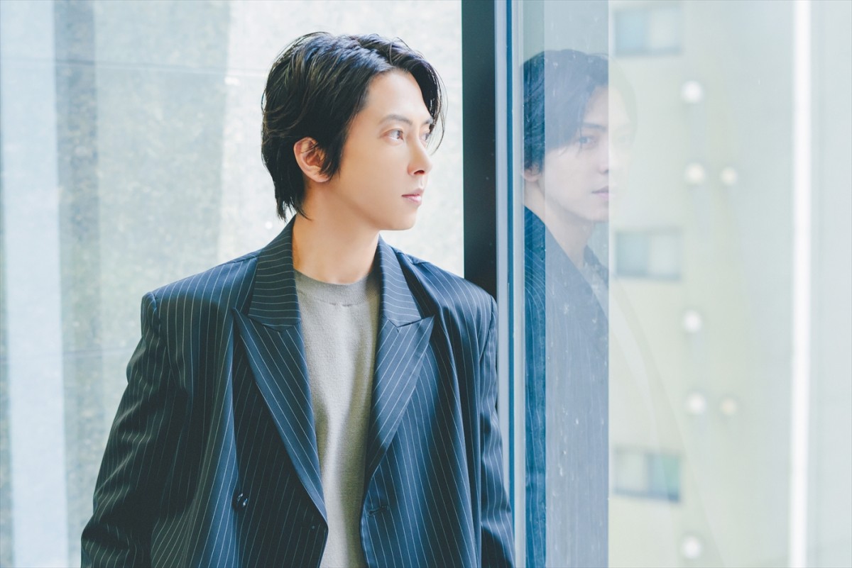 山下智久＆新木優子、“上司と部下から恋人へ”　「とにかく優しい」「努力家」 5年ぶり共演の印象明かす