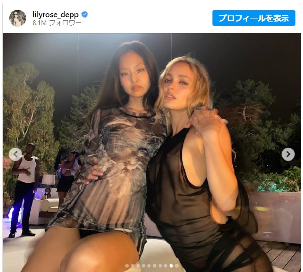 『THE IDOLE/ジ・アイドル』で共演したBLACKPINK・ジェニーとの2ショット ※「リリー・ローズ・デップ」インスタグラム