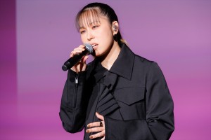 AI、映画『春に散る』公開直前イベントに登場