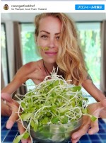 餓死したヴィーガンのインフルエンサー、ジャンナ・サムソノヴァさん　※「ジャンナ・サムソノヴァ」インスタグラム