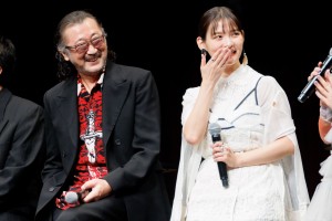 RGG SUMMIT FALL 2023／龍が如くスタジオ新作発表会に登場した（左から）大塚明夫、上坂すみれ