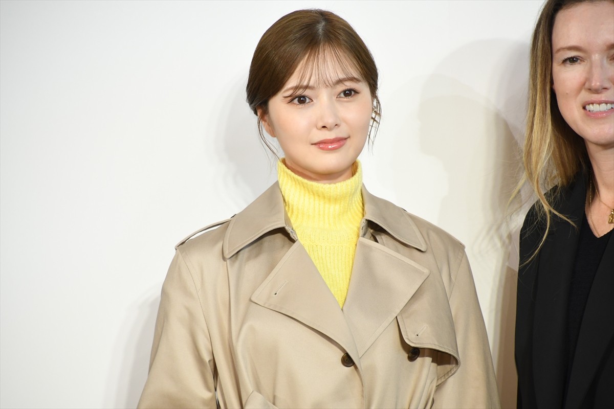 白石麻衣、プライベートはパンツ派も「この秋冬はスカートをたくさん履きたい」
