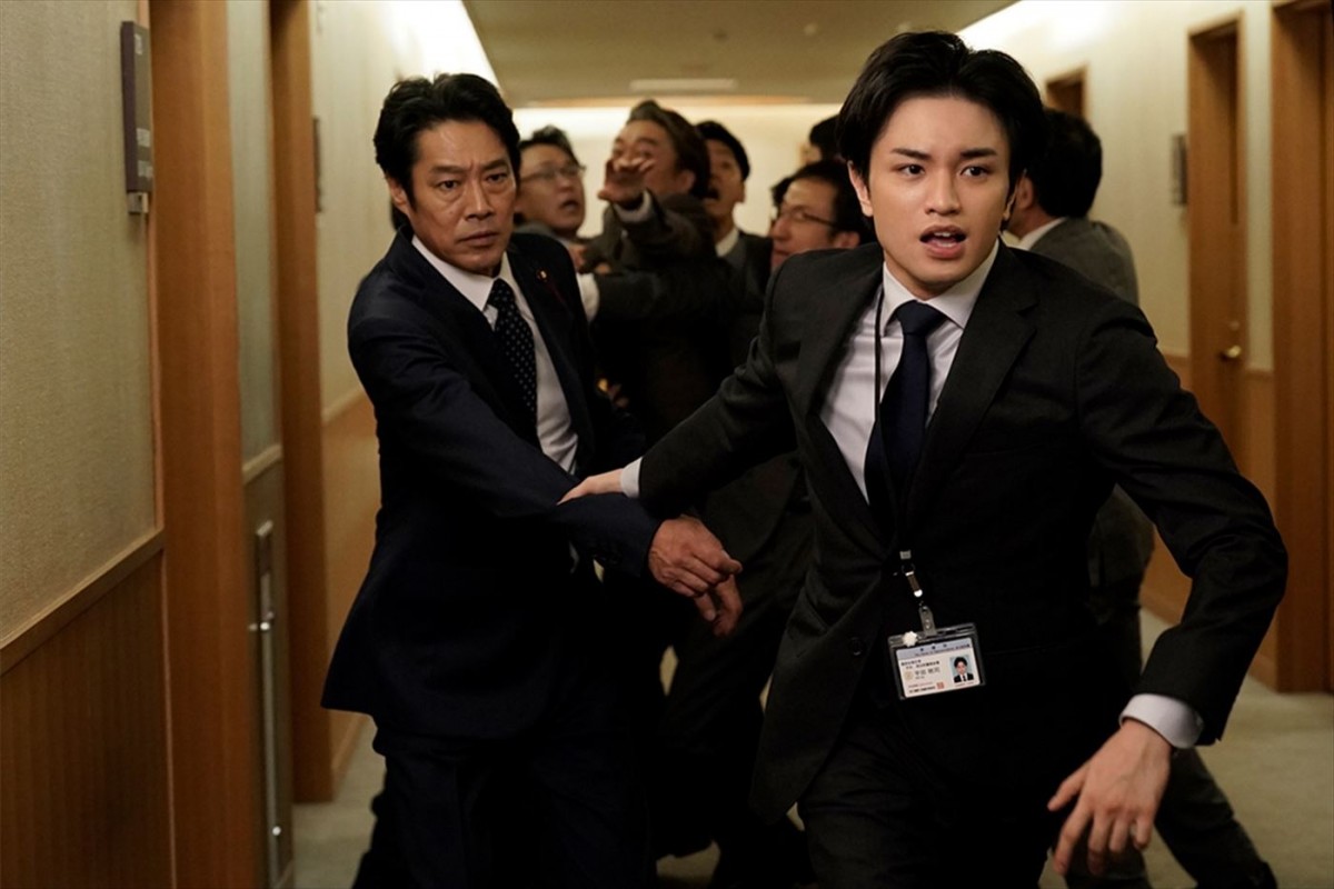 中島健人×堤真一が熱く語る！　映画『おまえの罪を自白しろ』特別対談映像到着