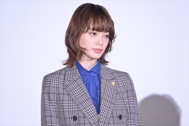 【本作紹介時のみ使用可】『うちの弁護士は手がかかる』完成披露試写会・舞台挨拶　20231009実施