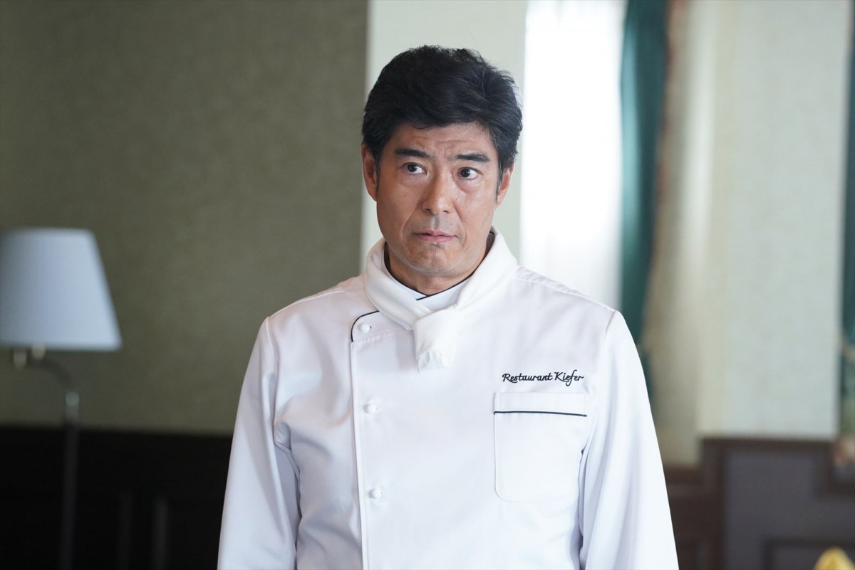 高嶋政宏、大沢たかおと“バチバチ”!?　ライバルシェフ役で『ONE DAY』4話登場「モリモリな現場でした」