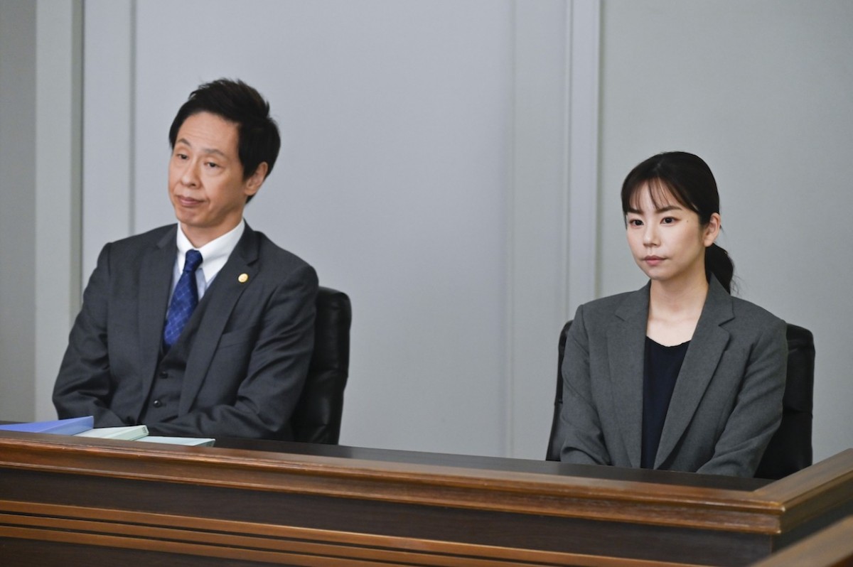 『うちの弁護士は手がかかる』ムロツヨシ＆平手友梨奈、次週予告で仲良く“言い訳”　視聴者エール「頑張ってー！！」