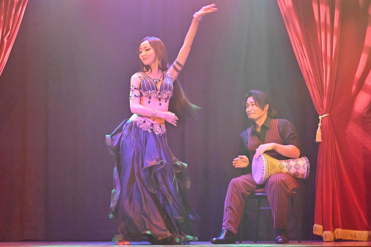 『セクシー田中さん』“田中さん”木南晴夏＆“朱里”生見愛瑠のベリーダンス衣装姿に「ゴージャス」「激かわ」の声