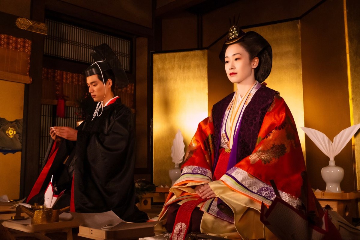 男女逆転『大奥』Season2で冨永愛の息子・章胤がゲスト出演！　正弘役・瀧内公美からのコメントも