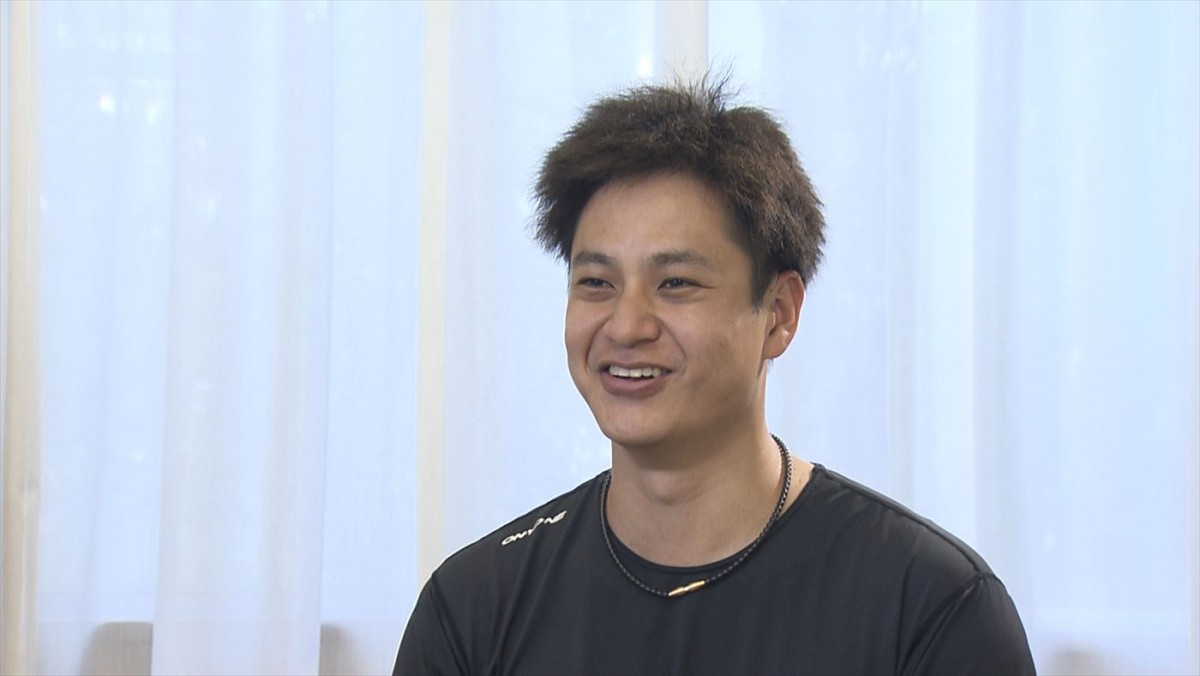 『栄光のARE』新人王＆MVPの村上頌樹投手ら阪神タイガースの選手が続々出演！　先着入場者特典は岡田語録トレカ