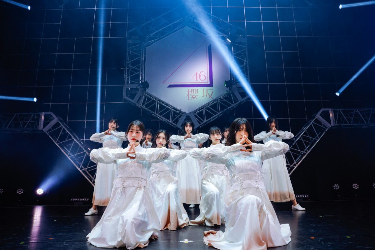 櫻坂46・三期生、欅坂46楽曲「語るなら未来を…」サプライズ披露　「新参者」全10公演完走