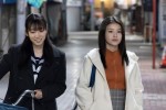木曜劇場『いちばんすきな花』第9話に出演する（左から）片岡凜、出口夏希