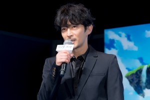 津田健次郎、『ワンダーハッチ‐空飛ぶ竜の島‐』配信記念ワールドプレミアに登場