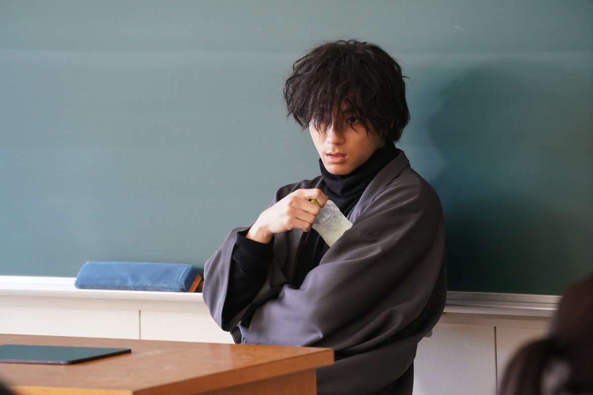 『女神の教室』“真中”高橋文哉の“裏の顔”に恐怖の声「笑顔が怖い」「ゾッとした」