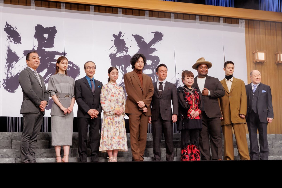 生田斗真、“お風呂の映画”主演に「裸になること多いんですよね、僕」