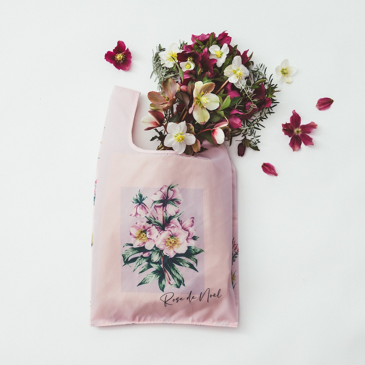 “季節の花のエコバッグ”がAfternoon Tea LIVINGに登場！　7月までの6ヵ月連続で